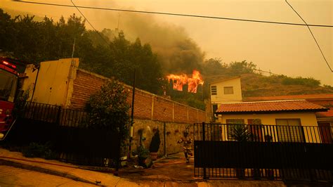 Forest fires in Chile kill at least 51, threatens urban areas ...