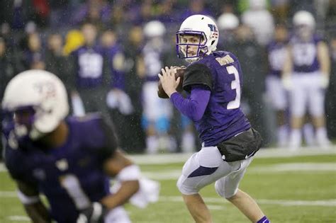 Media votes Huskies No. 2 in Pac-12 North | Sportspress Northwest