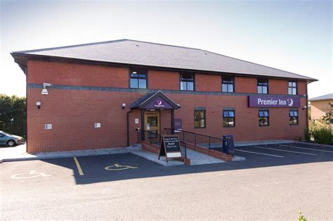 Premier Inn Yeovil Airfield Hotel - Hotels in Yeovil BA22 8UX - 192.com