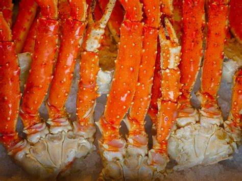 Buy Fresh Alaskan King Crab Online | Billy's Stone Crab Hollywood FL