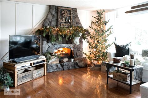 fireplace and Christmas tree - 2021 Christmas living room decor tour-001 - Funky Junk ...