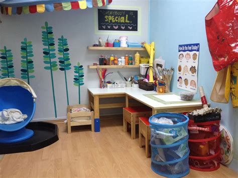 Art and play therapy room #PsychologicalRoom | Child therapy room, Play therapy room, Therapy ...