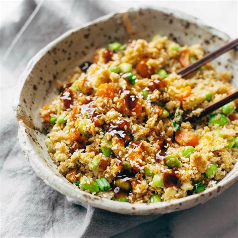 15 Minute Cauliflower Fried Rice Recipe - Pinch of Yum