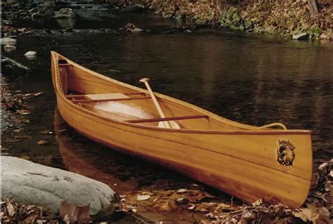 What is a Canoe? Its History, Design and Uses – Flat Bottom Boat World