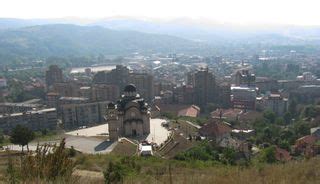 File:Mitrovica north.jpg - Wikitravel