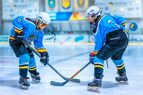 Two Hockey Players on Rink · Free Stock Photo