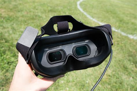 DJI’s new FPV goggles for high-definition drone racing - Flykit Blog