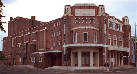 Capitol Cinema in Didsbury, GB - Cinema Treasures