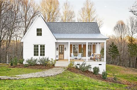 Inside a Mississippi Farmhouse That Fits a Family of 6 | My future house | Modern farmhouse ...