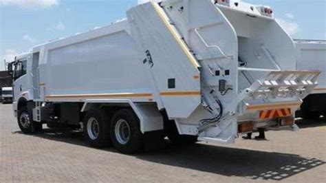 2021 FAW J5N 28 290 FL Refuse Compactor 21 Cube Garbage trucks Trucks for sale in Mpumalanga | R ...