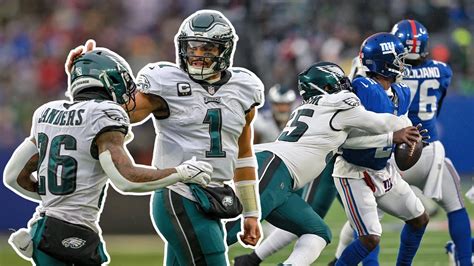 Highlights from the Eagles WIN over the Giants - YouTube