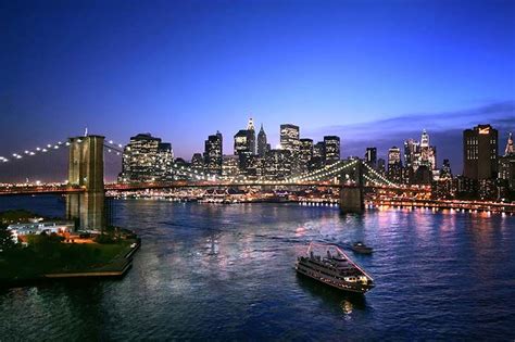 Brooklyn Bridge | History, Construction, & Facts | Britannica