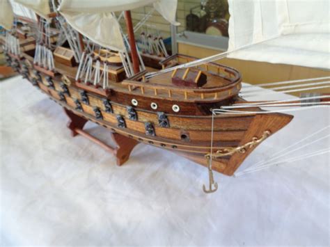 PIRATE SHIP WOODEN MODEL - Big Valley Auction