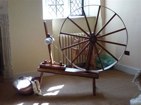 Tales from the Sheep Shed: The Great British Story - Spinning at Hall Place