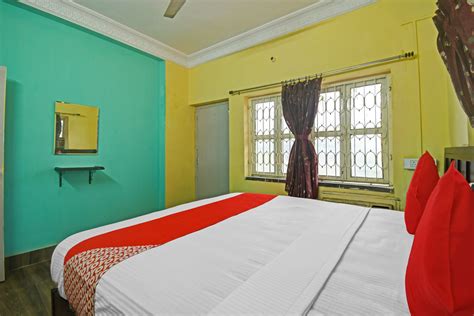 Hotels Near Salt Lake City, Kolkata from ₹420