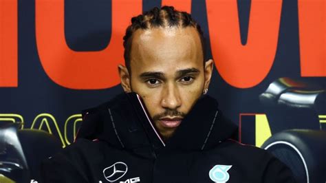 Lewis Hamilton contract update with no new deal signed with Mercedes during F1 break as sticking ...