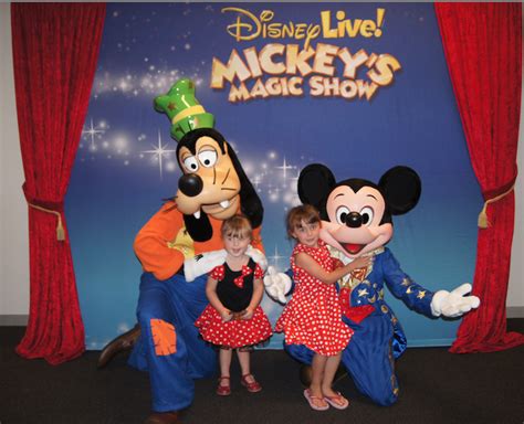 Disney Live! presents Mickey’s Magic Show | Review - Three B's Blog