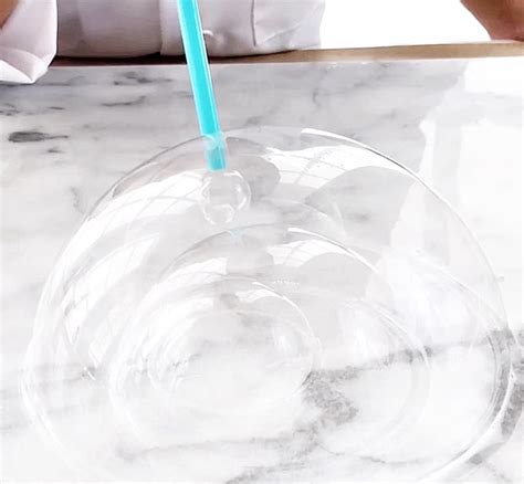 AWESOME BUBBLE SCIENCE EXPERIMENT WITH KIDS - hello, Wonderful