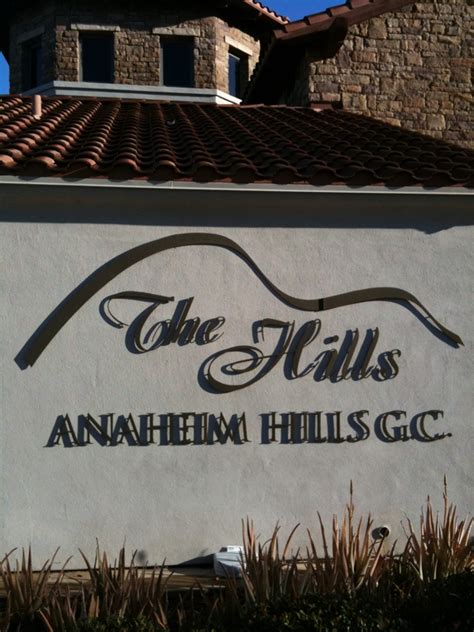 Anaheim Hills Golf Course - Public course