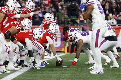 AFC East standings: Buffalo Bills hold advantage after whirlwind Week 13 - Buffalo Rumblings