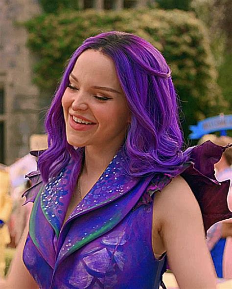 #Descendants #descendants2 #descendants3 #mal #disney #villains #ディセンダント #マル #dovecameron | Mal ...