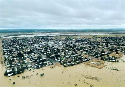 Iconic outback town of Longreach becomes an island