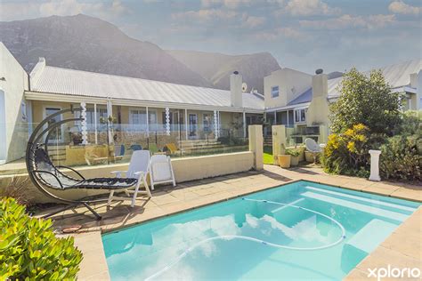 Betty's Bay accommodation for the perfect stay - Capetonians