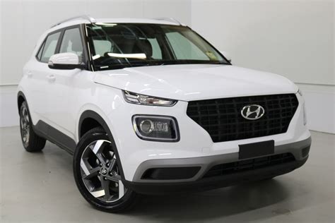 Hyundai Venue 2020 - A trustworthy midsize SUV under P1,000,000