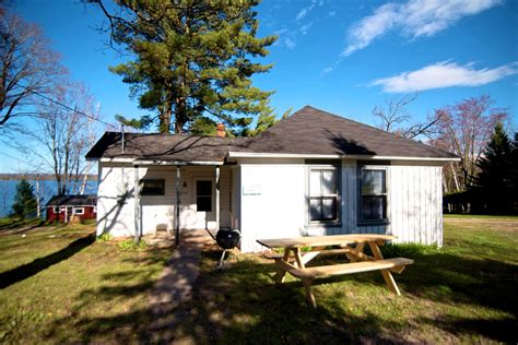 Cabin Rental near Pictured Rocks, Michigan