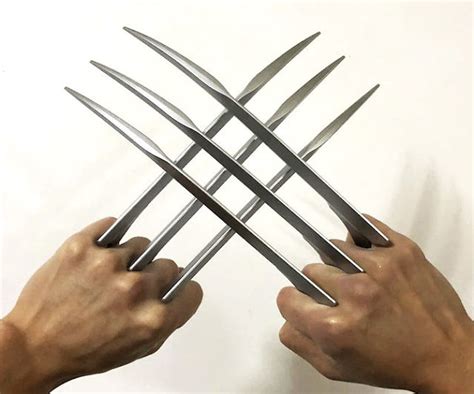 Wearable Wolverine Claws