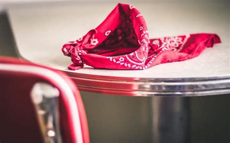 Top 6 ways to Rock Your Music Festival Bandana - YESIRAVE!