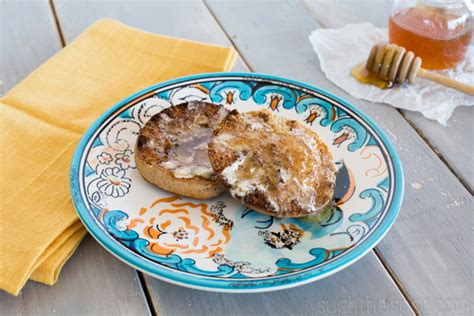 Whole wheat english muffins - Such the Spot