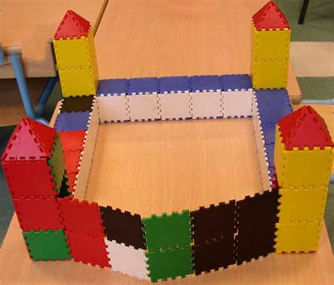 jeu de construction en volume écoe maternelle