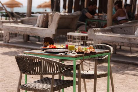 Beach bar decor Green Wave.