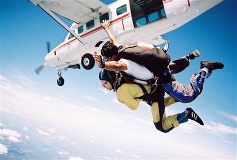 SkyDive Dubai UAE | Places to Visit in Dubai UAE | Dubai Attractions