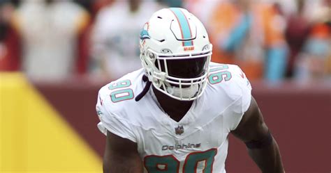 Jason Pierre-Paul Waived by Dolphins; LB Had Signed Miami Contract in ...