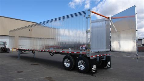 Aluminum Moving Floor Transfer Trailers | J&J Trucks