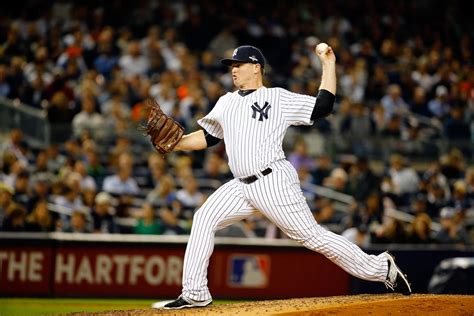 Yankees reliever Justin Wilson suffers shoulder injury, exits spring ...