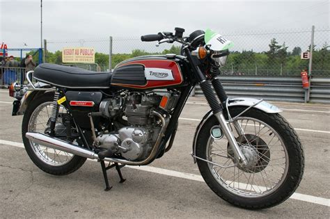 Triumph 750 Trident T150V (1973, Jean Bigot) | Cédric JANODET | Flickr