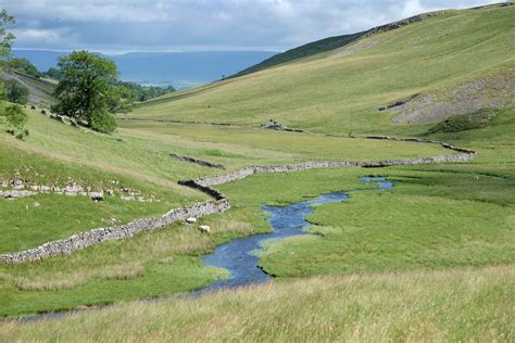 Yorkshire Dales National Park - Cumbria.com