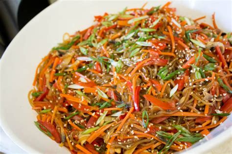 13 Vegan Korean Recipes to Make You Say, 'Mashita!' | PETA