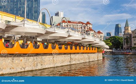 Restaurant at Clarke Quay editorial stock image. Image of entertainment ...