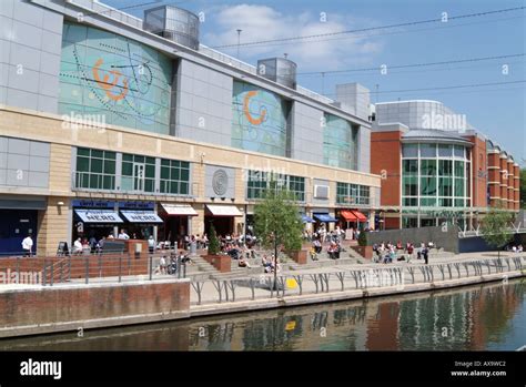 Reading Town Centre Stock Photo: 5477825 - Alamy