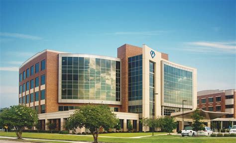 Baton Rouge General, Bluebonnet Medical Office Building - WHLC Architecture