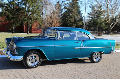 1955 CHEVROLET BEL AIR 2-DR HARDTOP 350 V8 4-SPEED STUNNING CLASSIC NO RESERVE ! - Classic ...