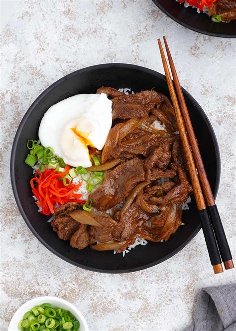 Gyudon ( Japanese Beef Bowl ) - Khin's Kitchen Asian Beef Bowl Recipes