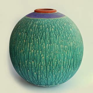 Bruce McWhinney. Floor vase | Judith Pearce | Flickr