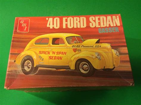 AMT '40 Ford Sedan Gasser model kit | Car model, Plastic model kits, Model kit