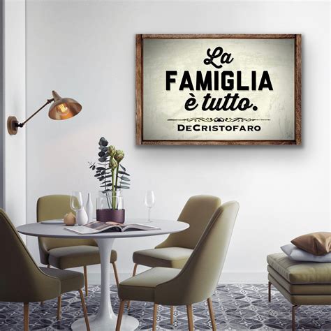 Personalized La Famiglia e Tutto Sign Cream Italian Saying | Etsy in 2021 | Dining room decor ...