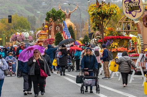 Visitors can now see the Rose Parade floats from the Rose Parade ...